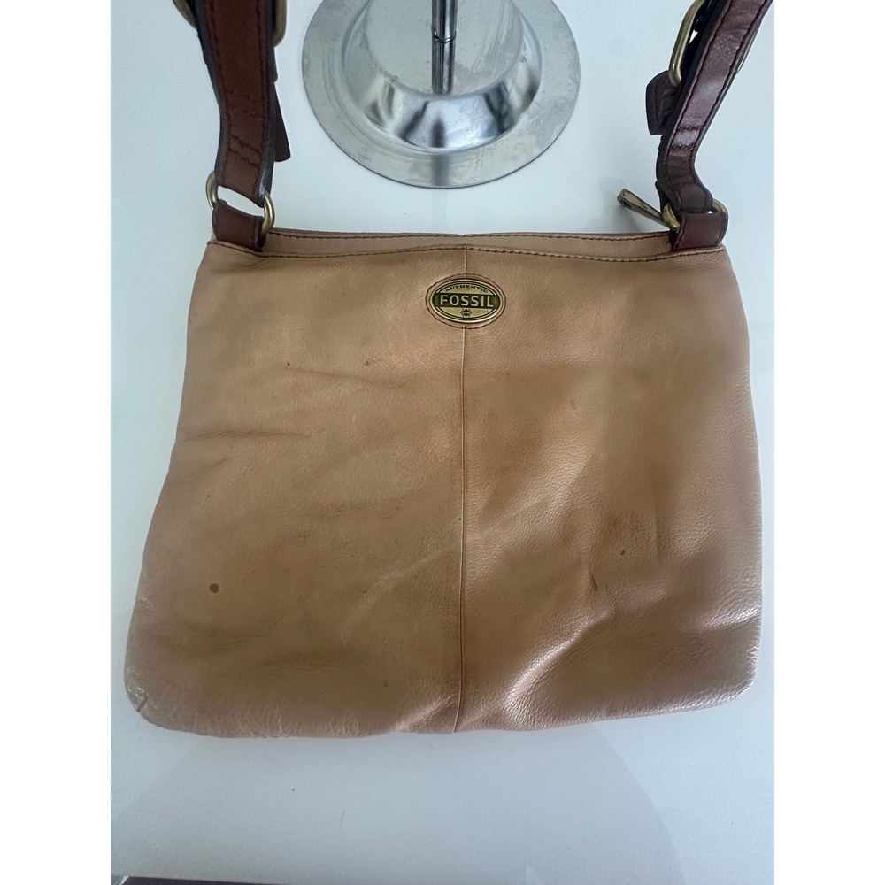Fossil Genuine Leather Crossbody Shoulder Bag Tan Zip Pockets Adjustable‎ Strap